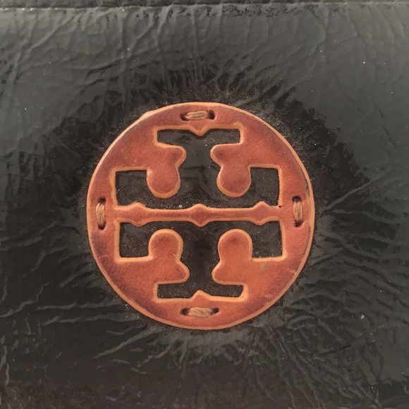 Black Tory Burch Key Chain Wallet - Picture 8 of 8